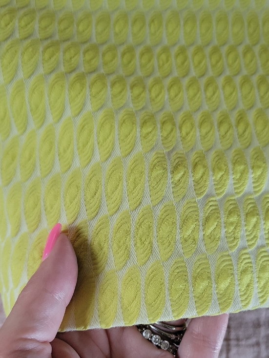 Ann Taylor Dresses & Skirts - ANN TAYLOR Citrus Yellow Pucker Textured Pencil Skirt